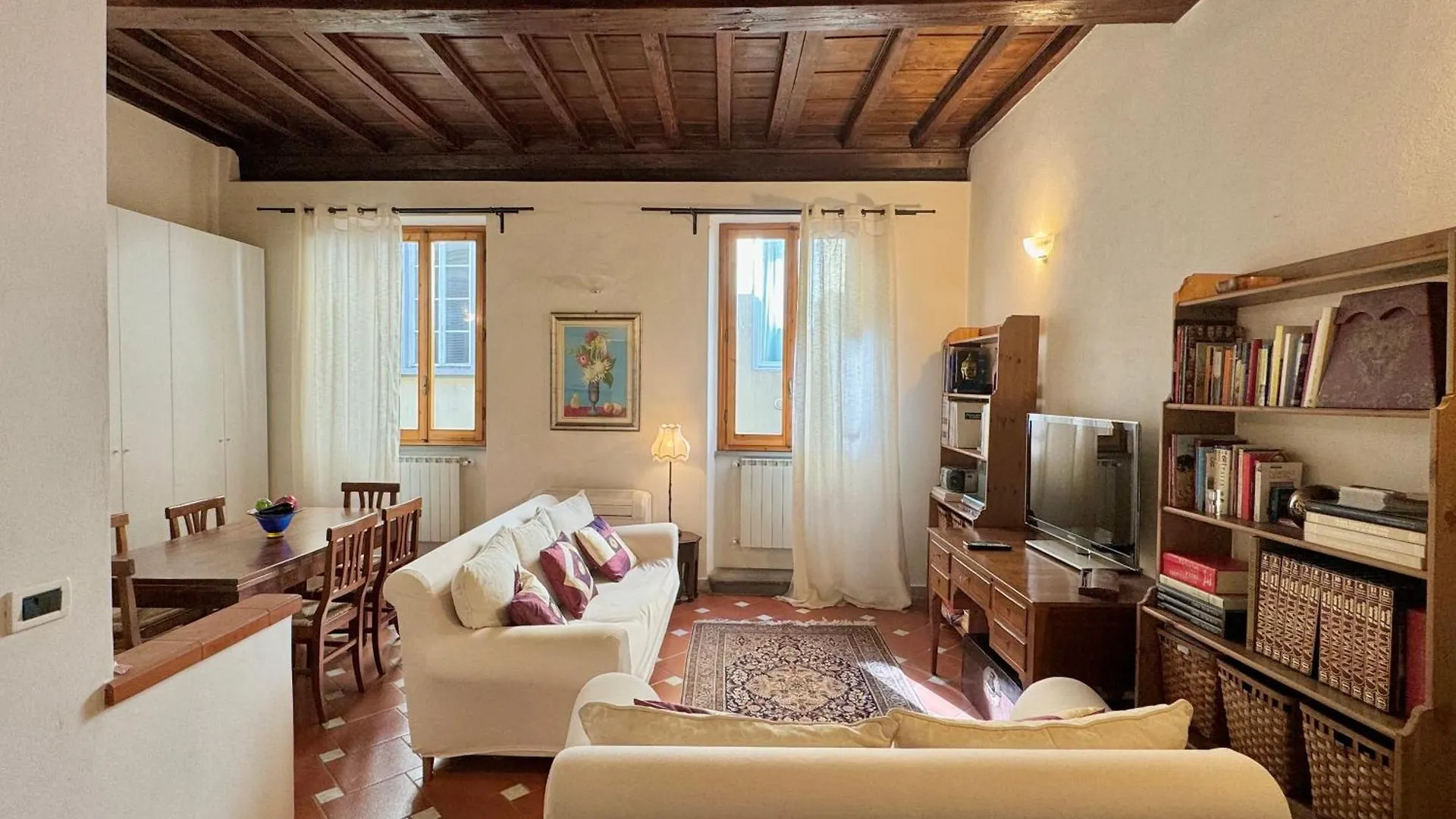 Pinti 12 Apartment Florence